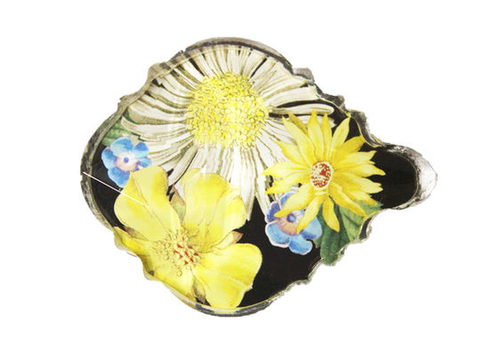 Decorative Fridge Magnet Stickers Maple Leaf Shape Glass Fridge Magnet For Refrigerator Customizable Design and Materials